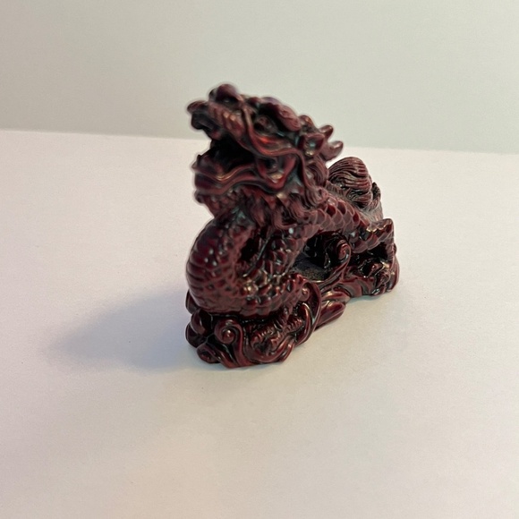 Vintage Chinese Red Resin Dragon Figurine Sculpture Feng Shui Decor - Picture 2 of 5